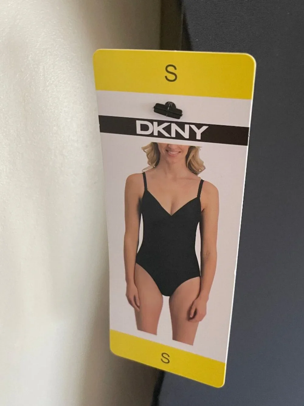 NEW DKNY Womens 1 Piece Swimsuit W/ Tummy Compression NWT S Black - Picture 8 of 9